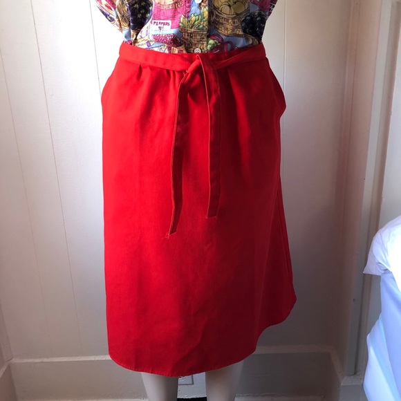 Vintage red wrap skirt - Picture 2 of 6